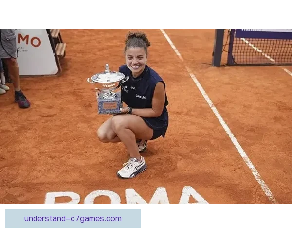 新赛季网坛风云再起年轻力量冲击顶尖格局巨星复出伤病博弈引关注