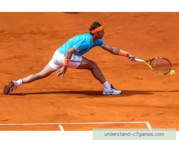 网球赛季高潮迭起 孟菲尔斯逆袭夺冠 纳达尔回归期待重塑辉煌