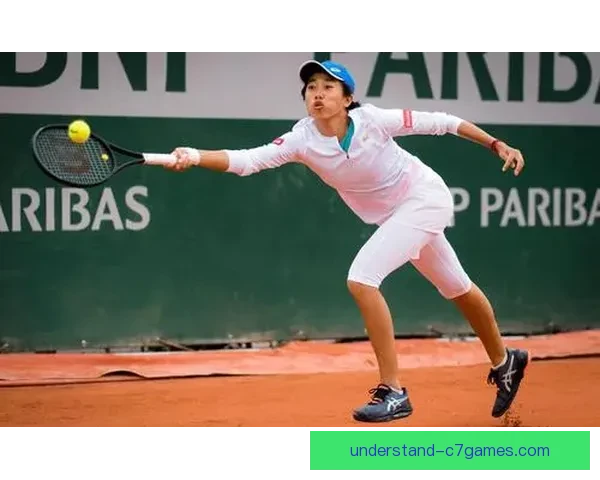 张帅法网奋力拼搏创佳绩 中国网球新星崭露锋芒引关注 张帅法网奋力拼搏创佳绩 中国网球新星崭露锋芒引关注