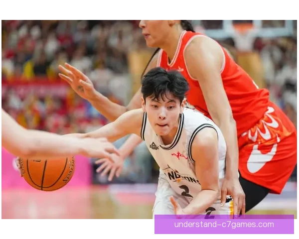 篮球赛季迎来高潮，顶级球队激烈对决引爆球迷热情